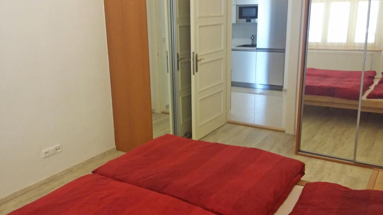 New Apartment In A Historical Building Prag Dış mekan fotoğraf